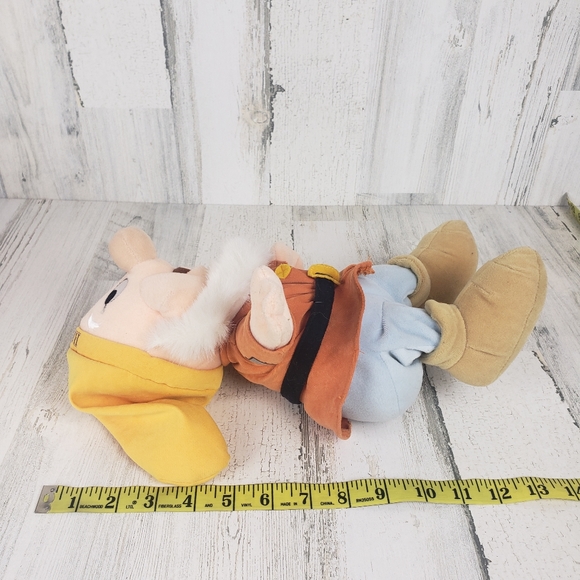 The Disney Store The Seven Dwarves Happy 12" plush stuffed animal - Picture 5 of 7